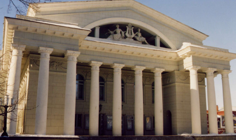 Истории балета в Саратове исполняется 85 лет.