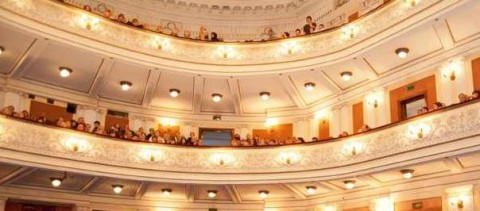 Зрительный зал в театре балета.