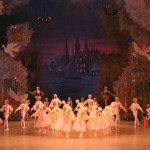 Балет "Щелкунчик" на сцене Мариинского театра.